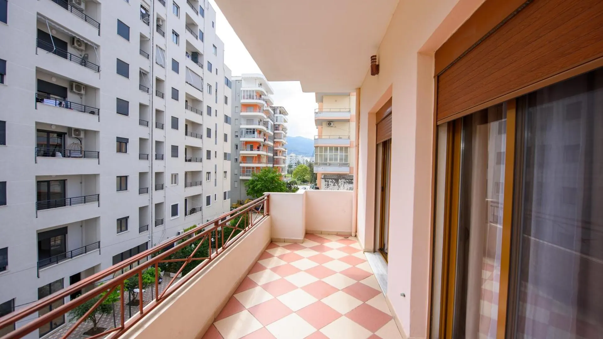 Am Apartments Vlore 0*,  Albania