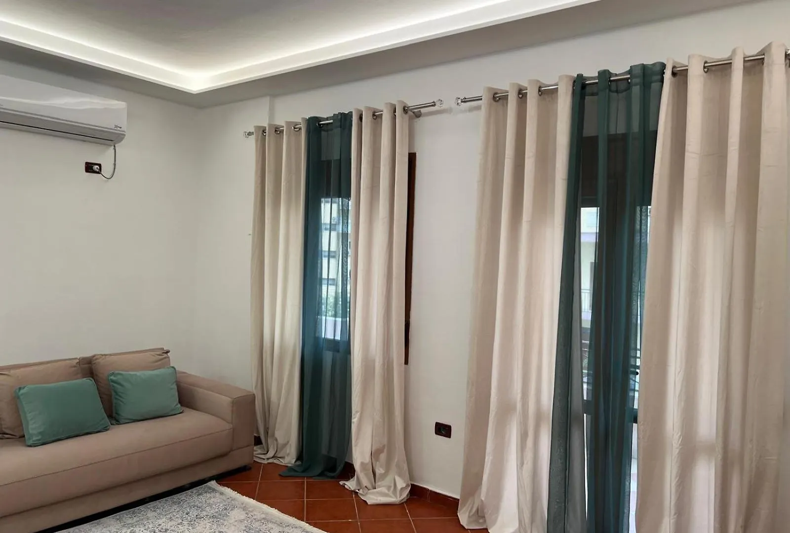 Am Apartments Vlorë アルバニア